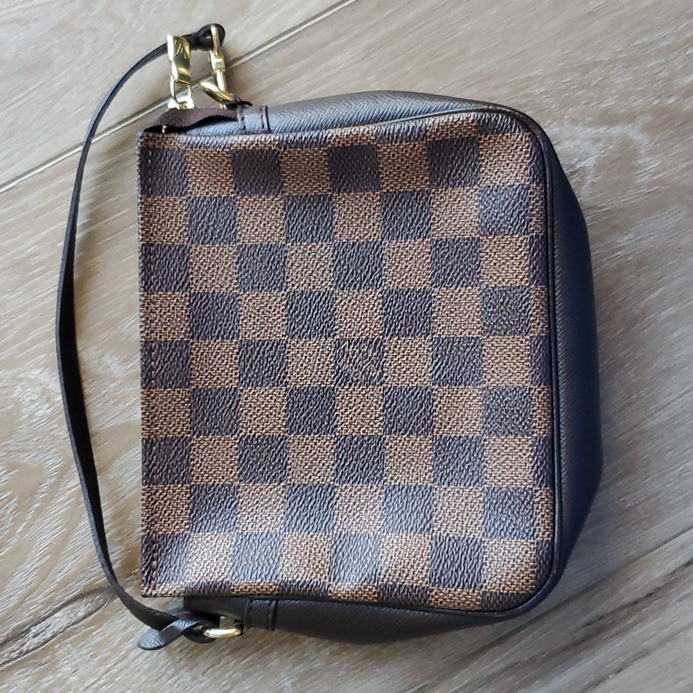 EUC Damier Ebene Canvas Trousse Makeup Bag w/ Strap - Picture 2 of 12